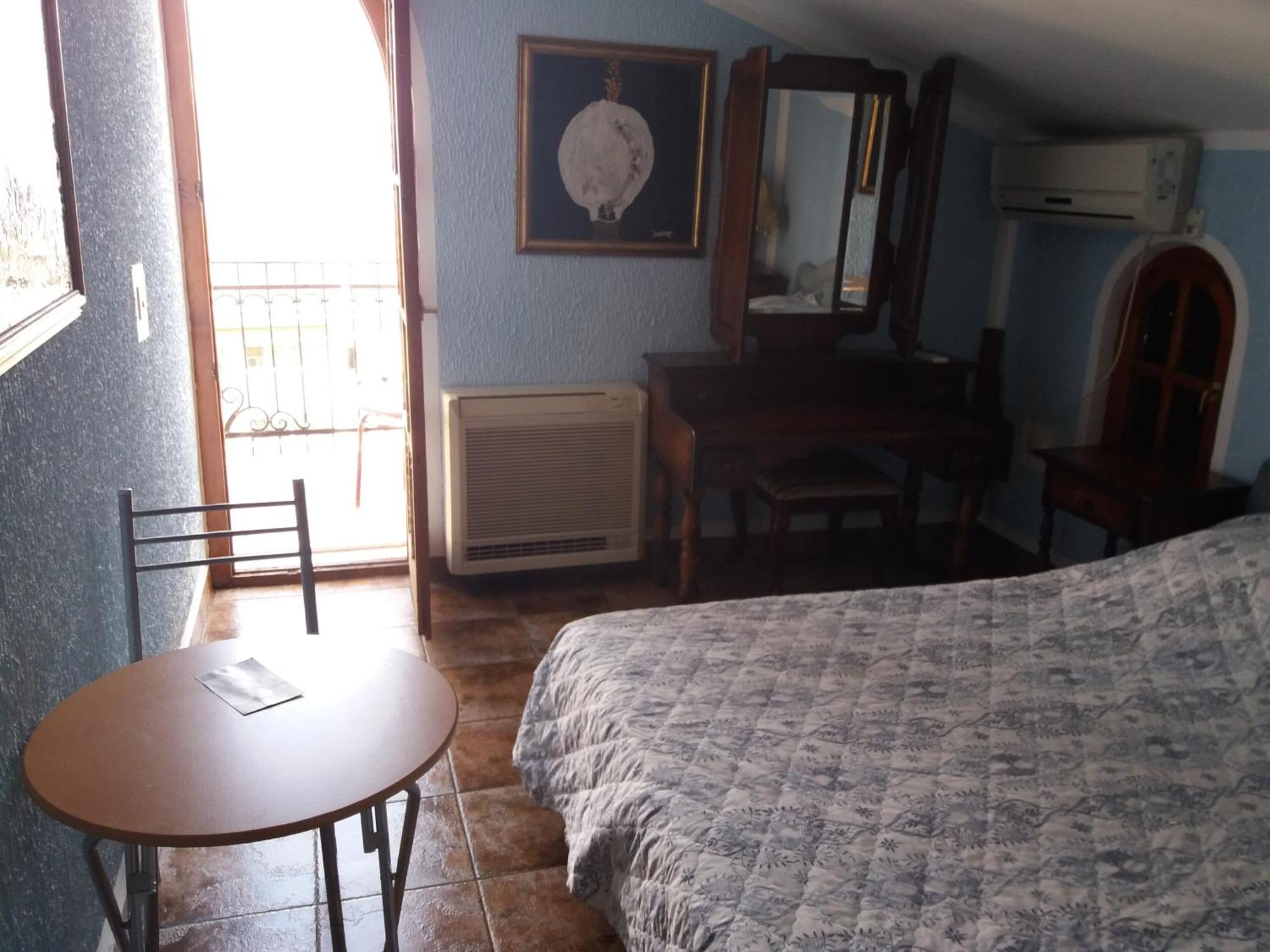 Apartmani Vila Marija Будва Екстер'єр фото